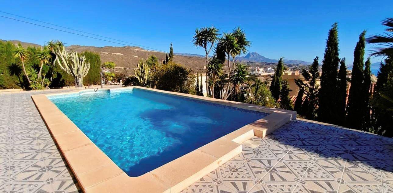 Villa · Herverkoop - El Campello · Alicante · Spanje