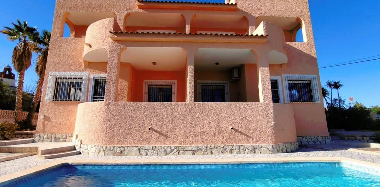 Villa · Herverkoop - El Campello · Alicante · Spanje