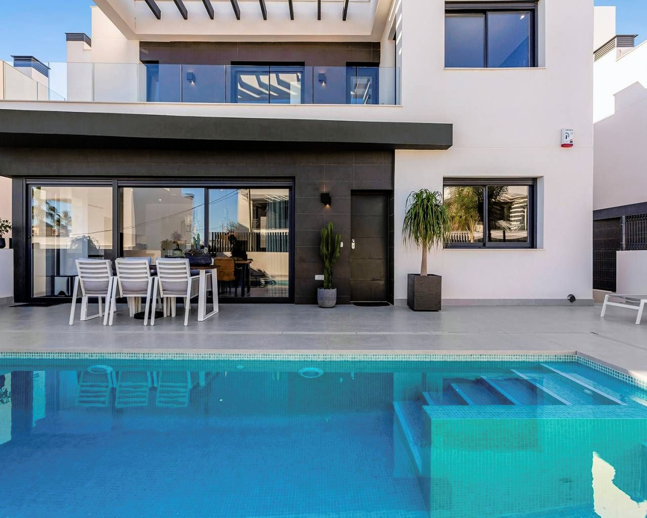 Villa in Algorfa