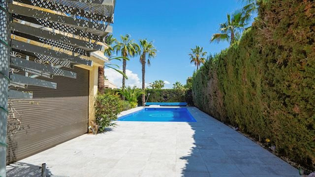 Villa · Reventa - Villamartin · Alicante · España