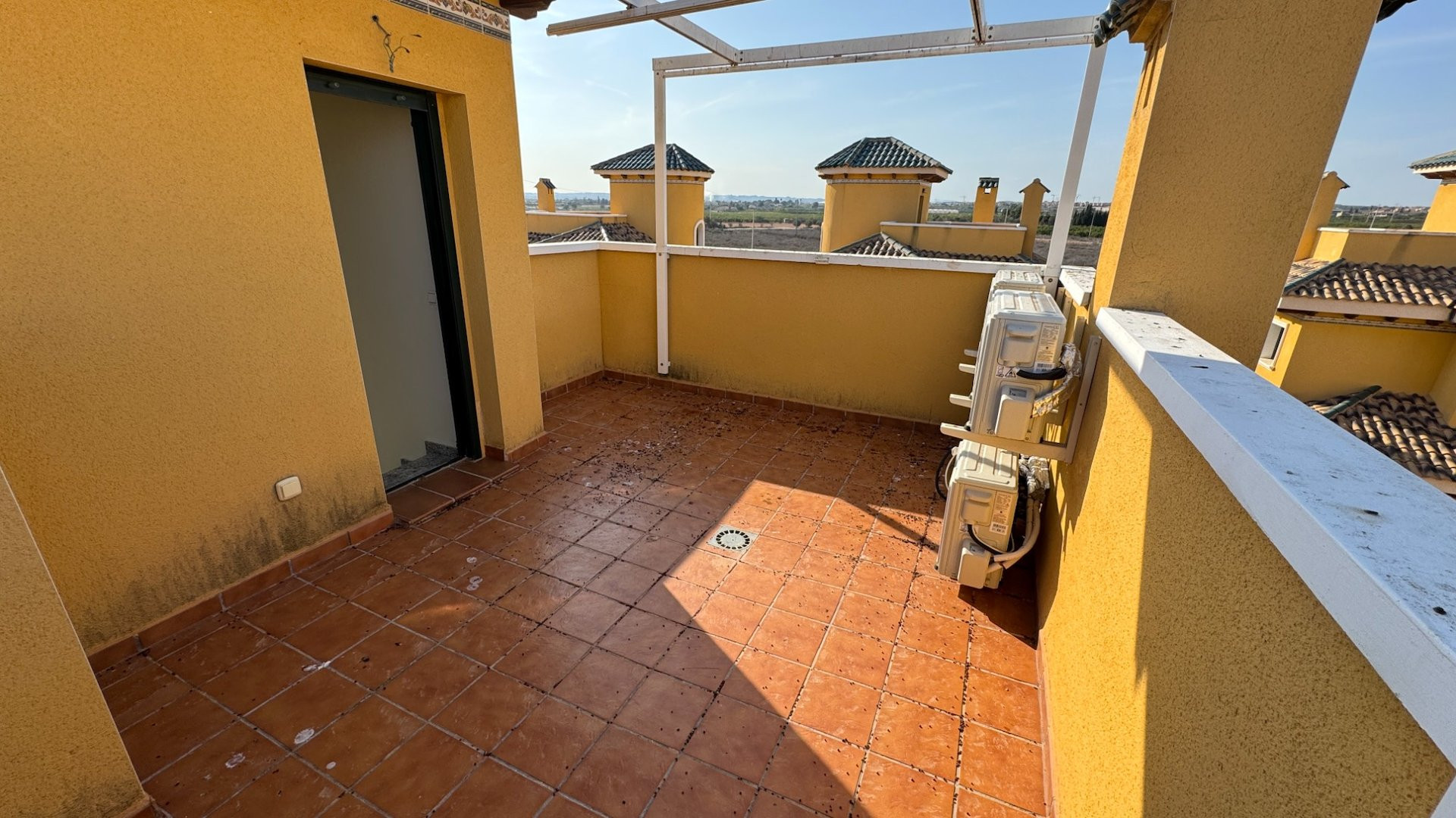 Villa · Reventa - Ciudad Quesada · Alicante · España Villa · Reventa - Ciudad Quesada · Alicante · España