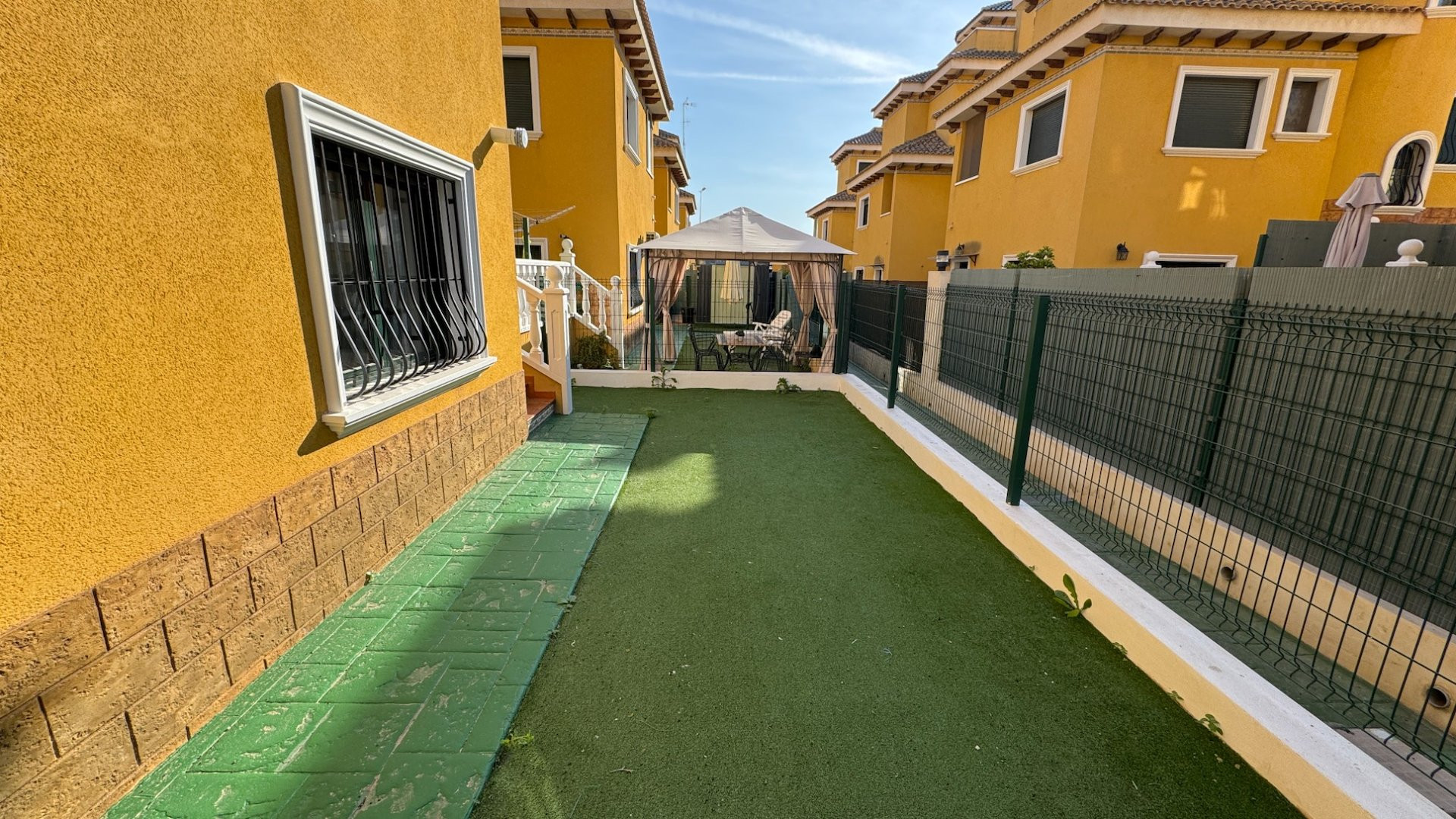 Villa · Reventa - Ciudad Quesada · Alicante · España Villa · Reventa - Ciudad Quesada · Alicante · España