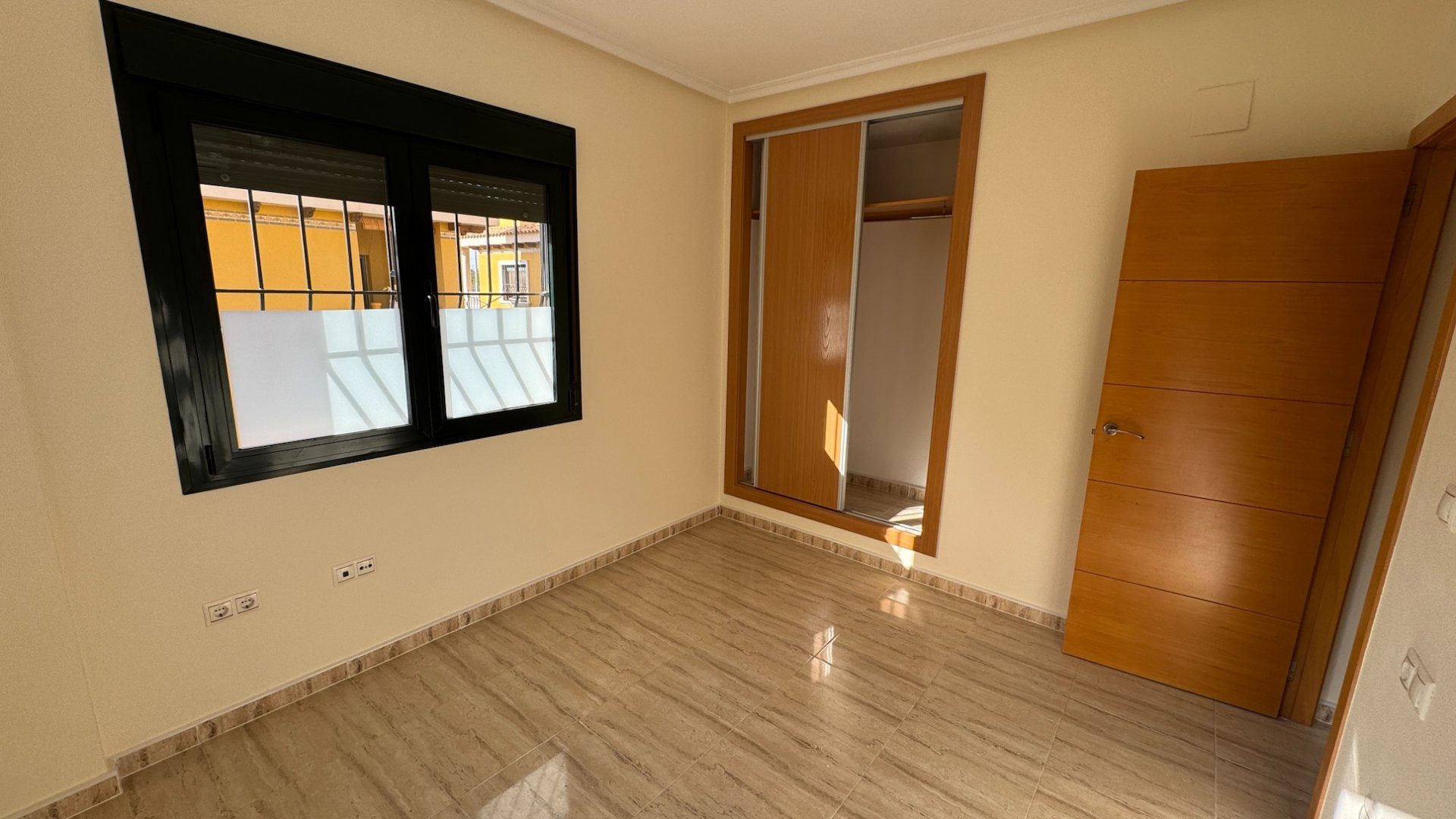 Villa · Reventa - Ciudad Quesada · Alicante · España Villa · Reventa - Ciudad Quesada · Alicante · España