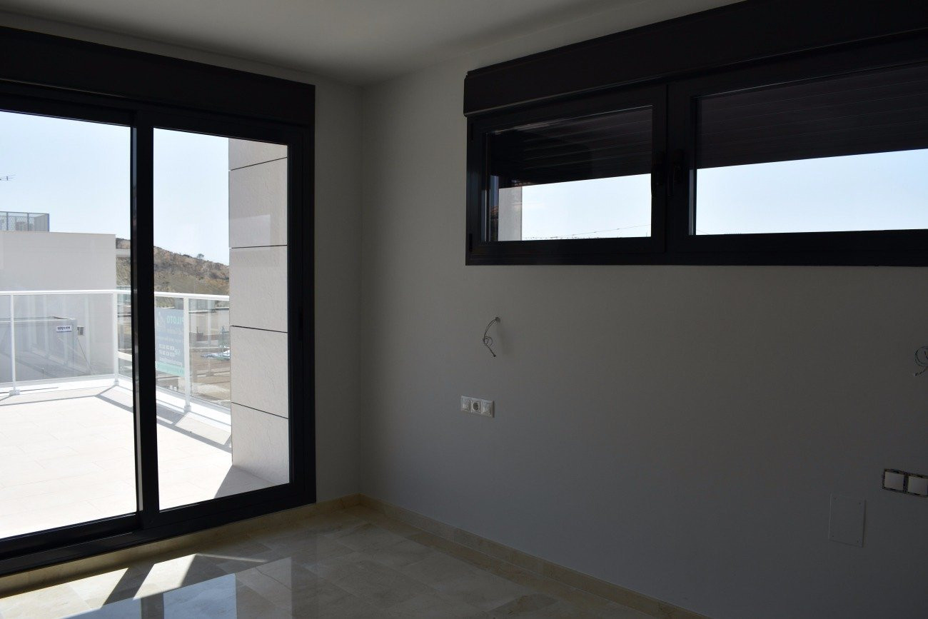 Villa · Obra nueva - Finestrat · Alicante · España