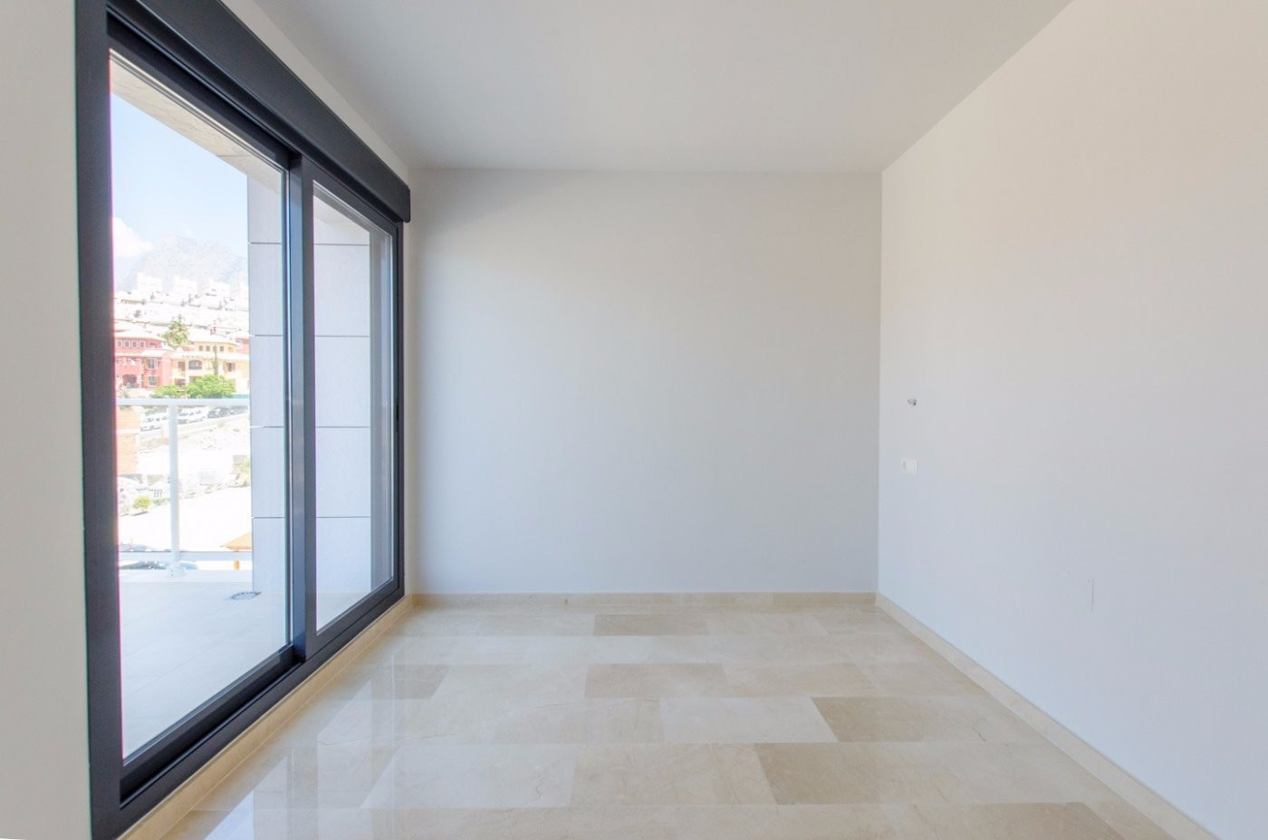 Villa · Obra nueva - Finestrat · Alicante · España