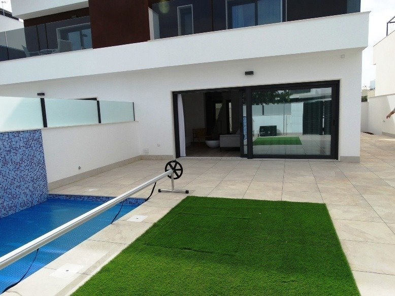 Villa · Obra nueva - Pilar de la Horadada · Alicante · España