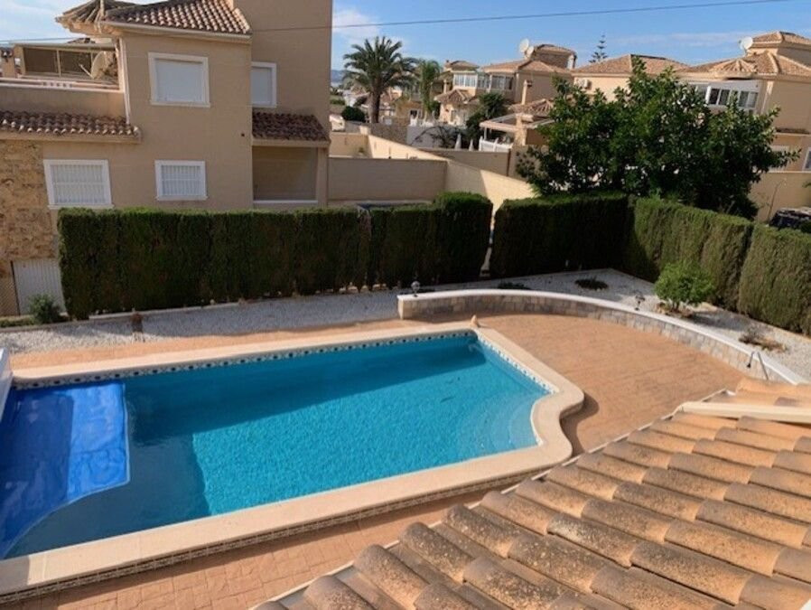 Villa · Herverkoop - Torrevieja · Alicante · Spanje