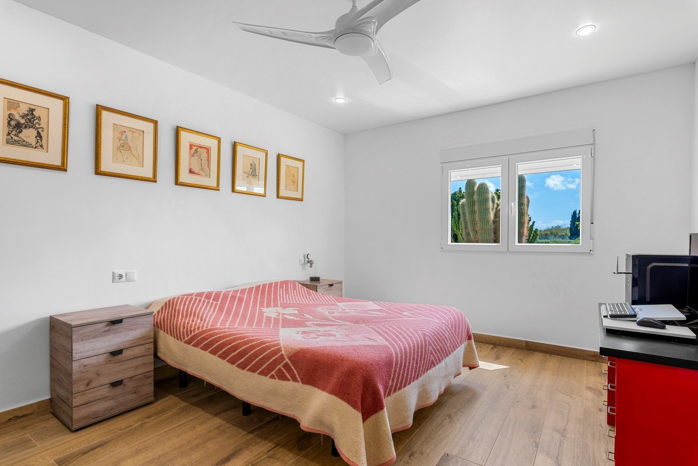 Reventa - Villa - Los Montesinos