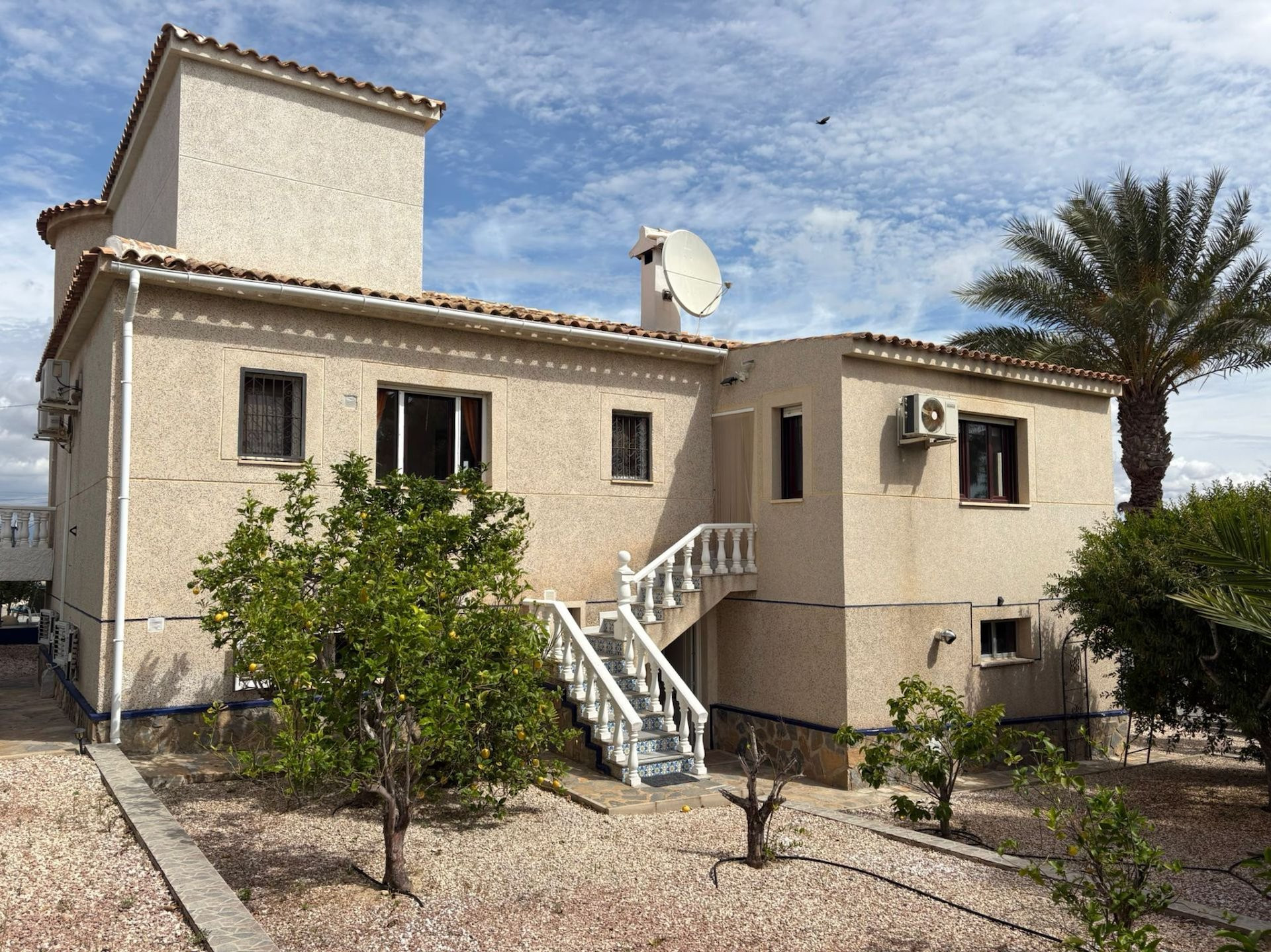 Property Image 3 Property Image 3