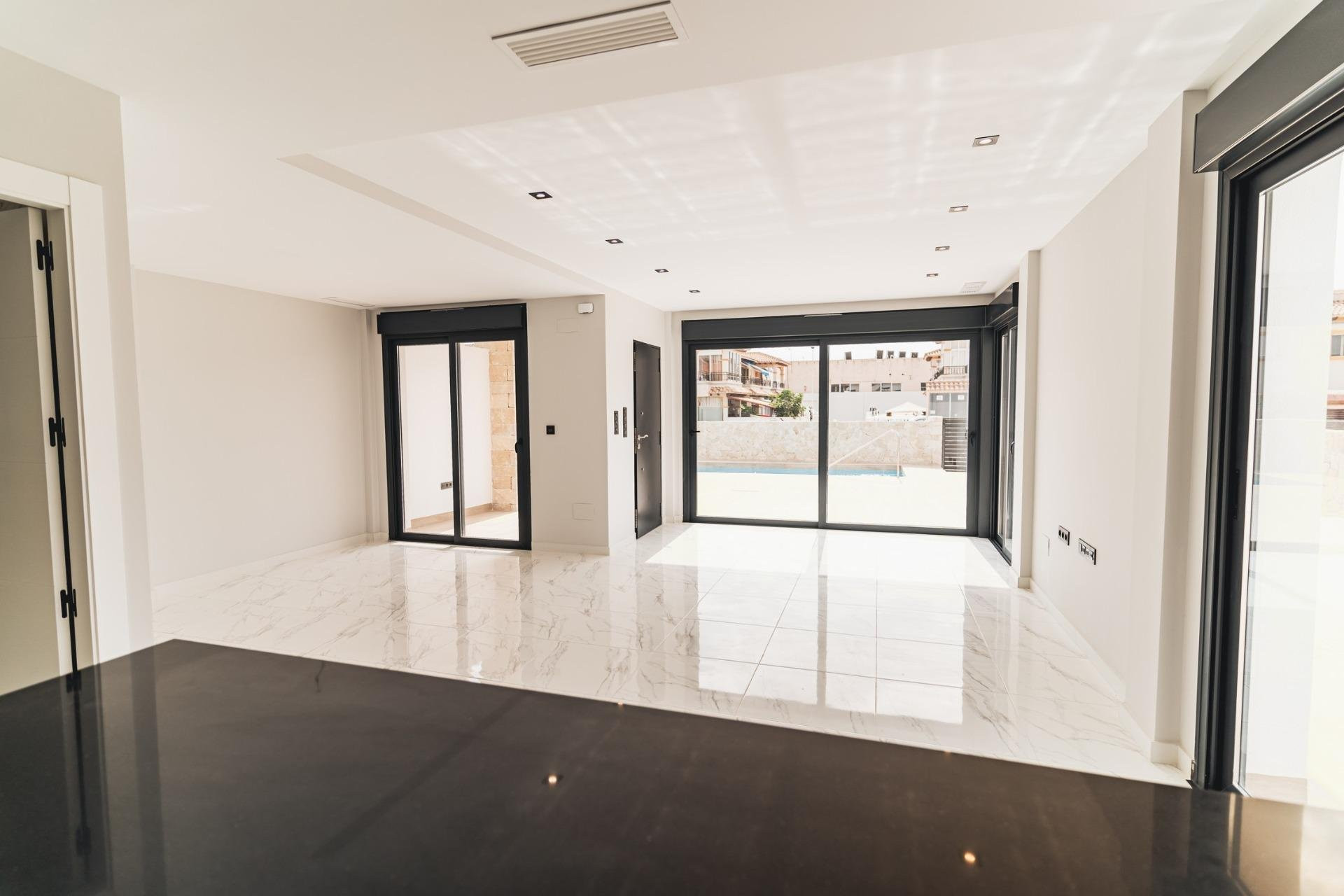 Villa · Obra nueva - Orihuela Costa · Punta Prima · Alicante · España