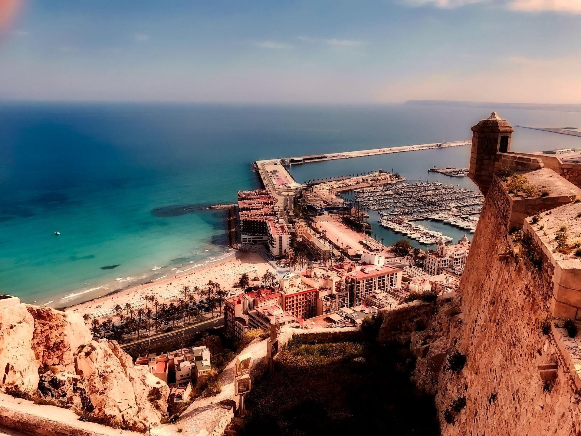 Apartamento · Obra nueva - Alicante · España