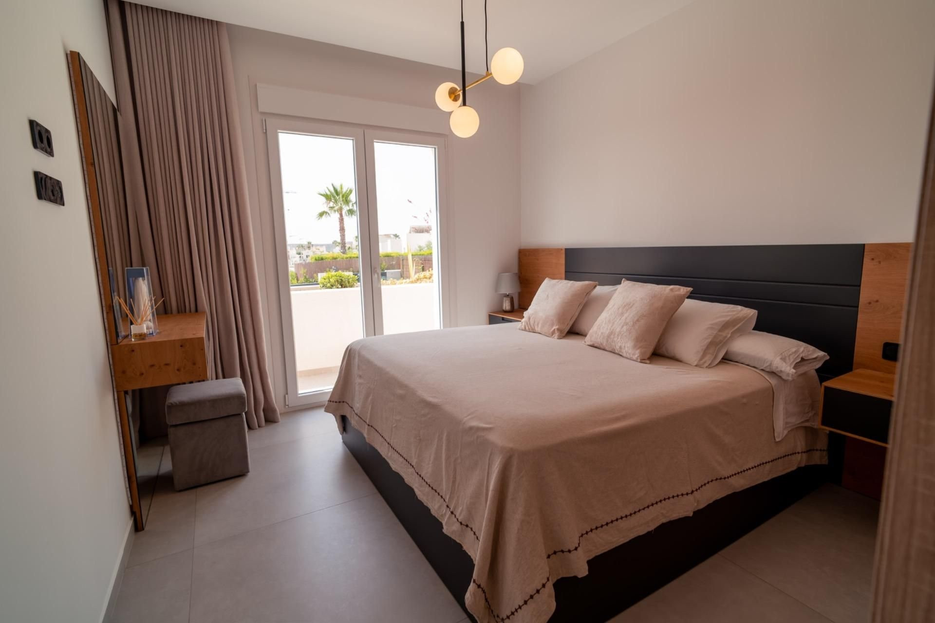 Villa · Reventa - Algorfa · La Finca Golf Resort · Alicante · España Villa · Reventa - Algorfa · La Finca Golf Resort · Alicante · España