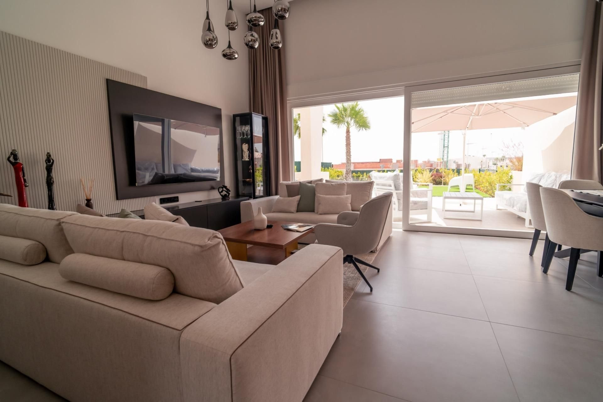 Villa · Reventa - Algorfa · La Finca Golf Resort · Alicante · España Villa · Reventa - Algorfa · La Finca Golf Resort · Alicante · España