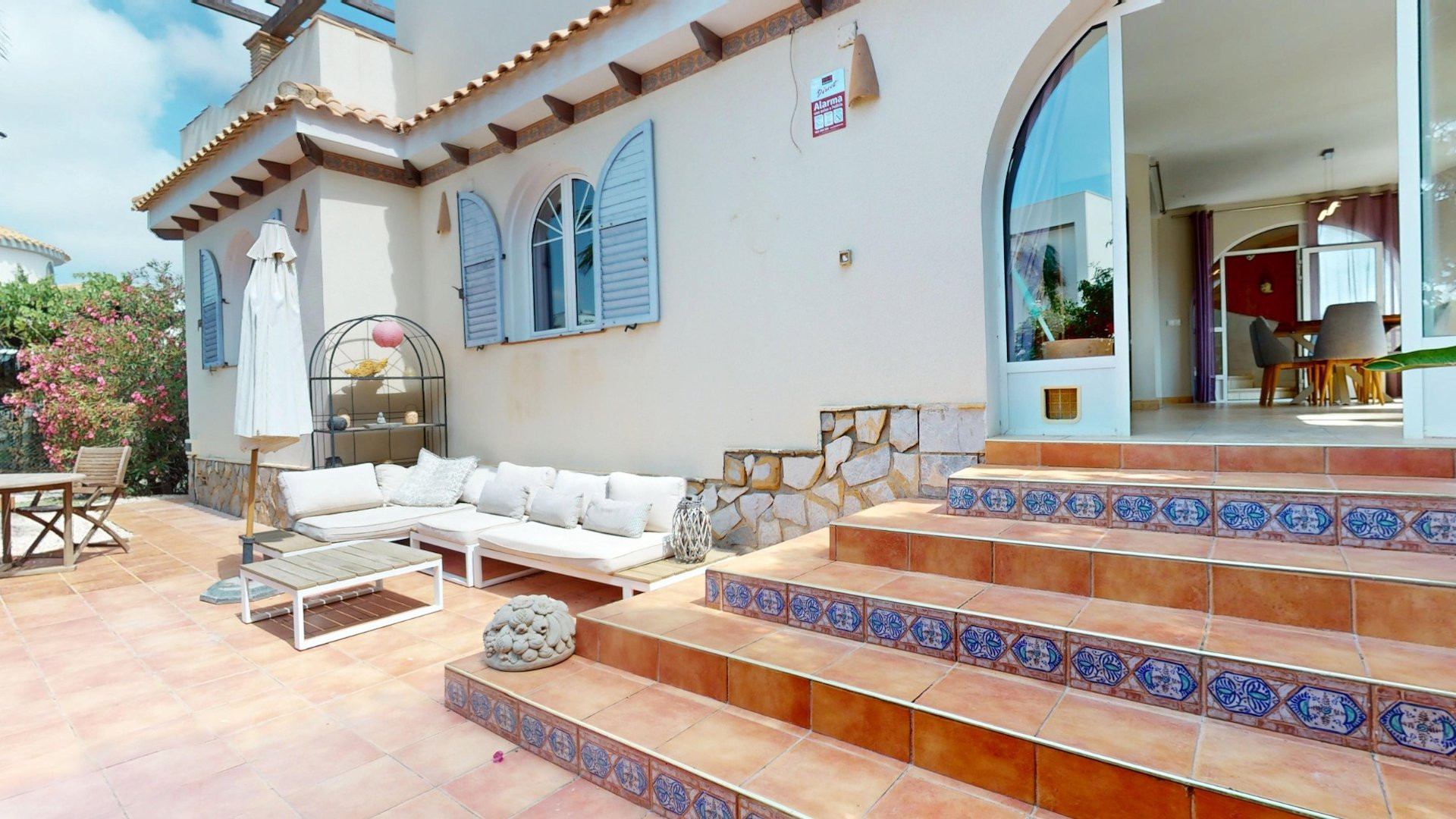 Villa · Reventa - Orihuela Costa · Alicante · España Villa · Reventa - Orihuela Costa · Alicante · España