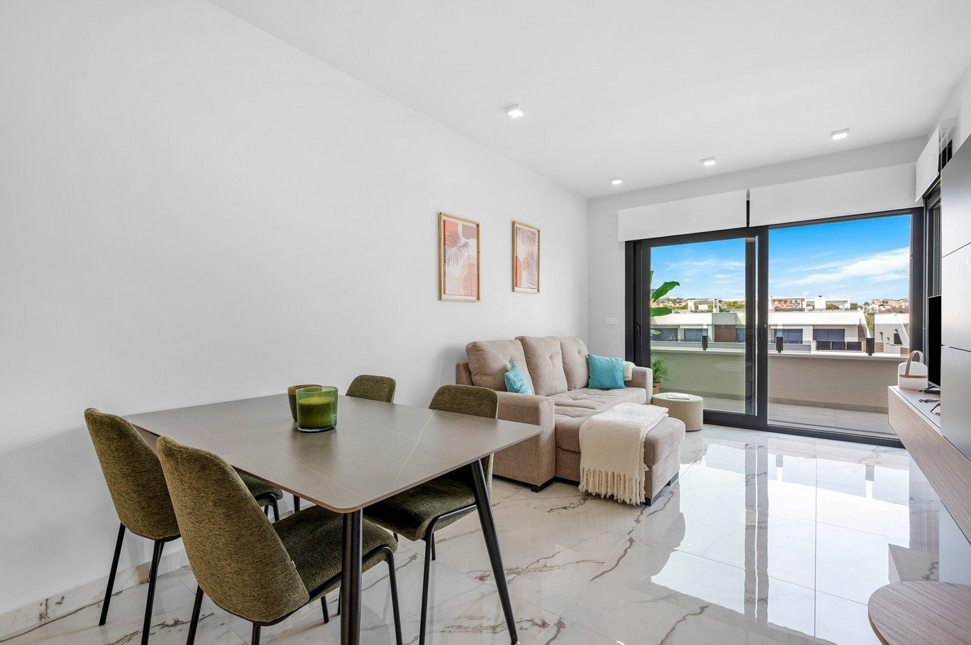 Apartamento · Reventa - Torrevieja · Alicante · España