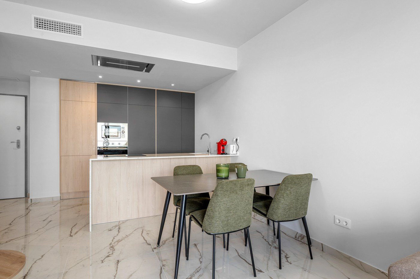 Apartamento · Reventa - Torrevieja · Alicante · España
