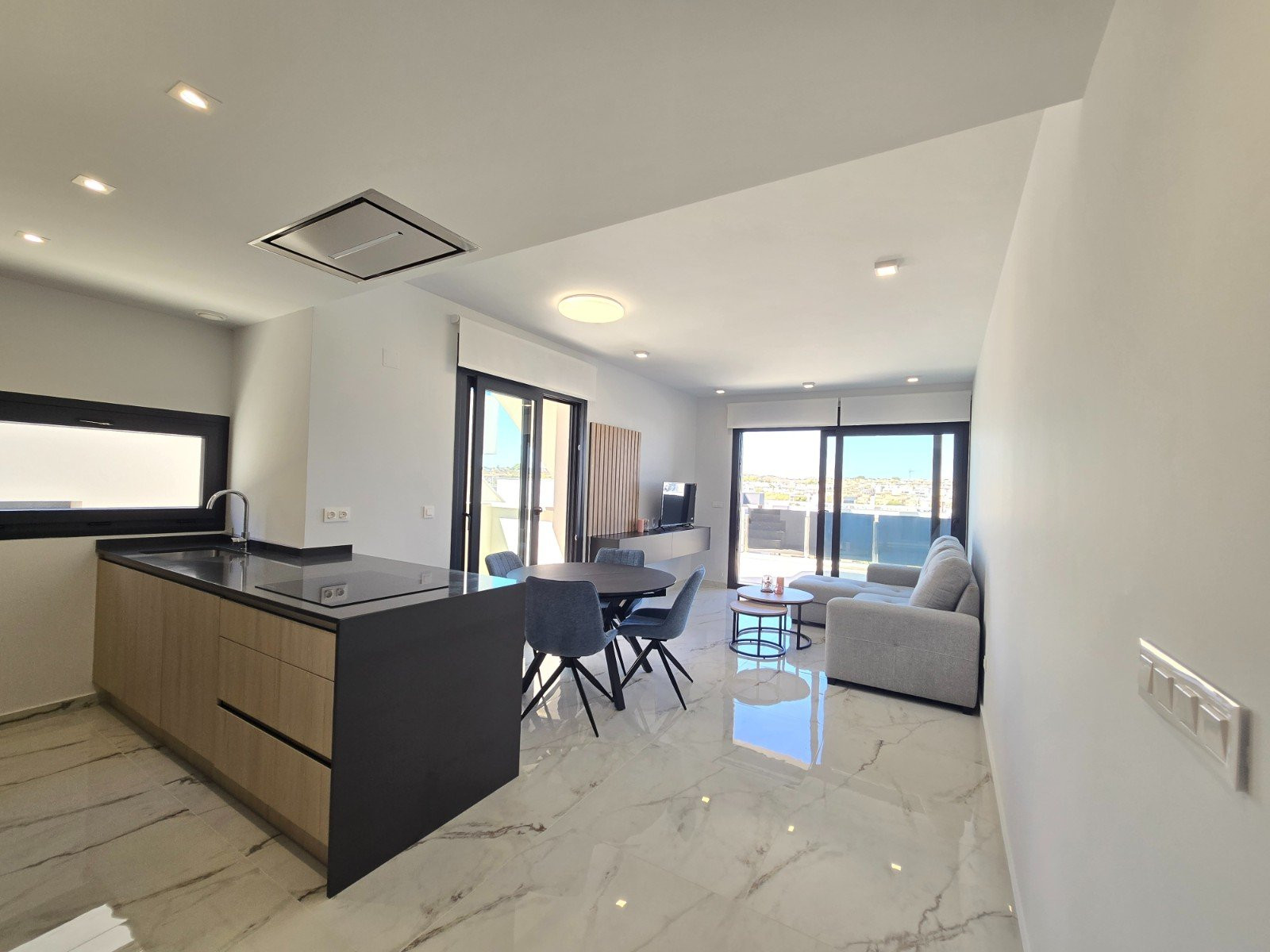 Villa · Reventa - Orihuela Costa · Alicante · España Villa · Reventa - Orihuela Costa · Alicante · España