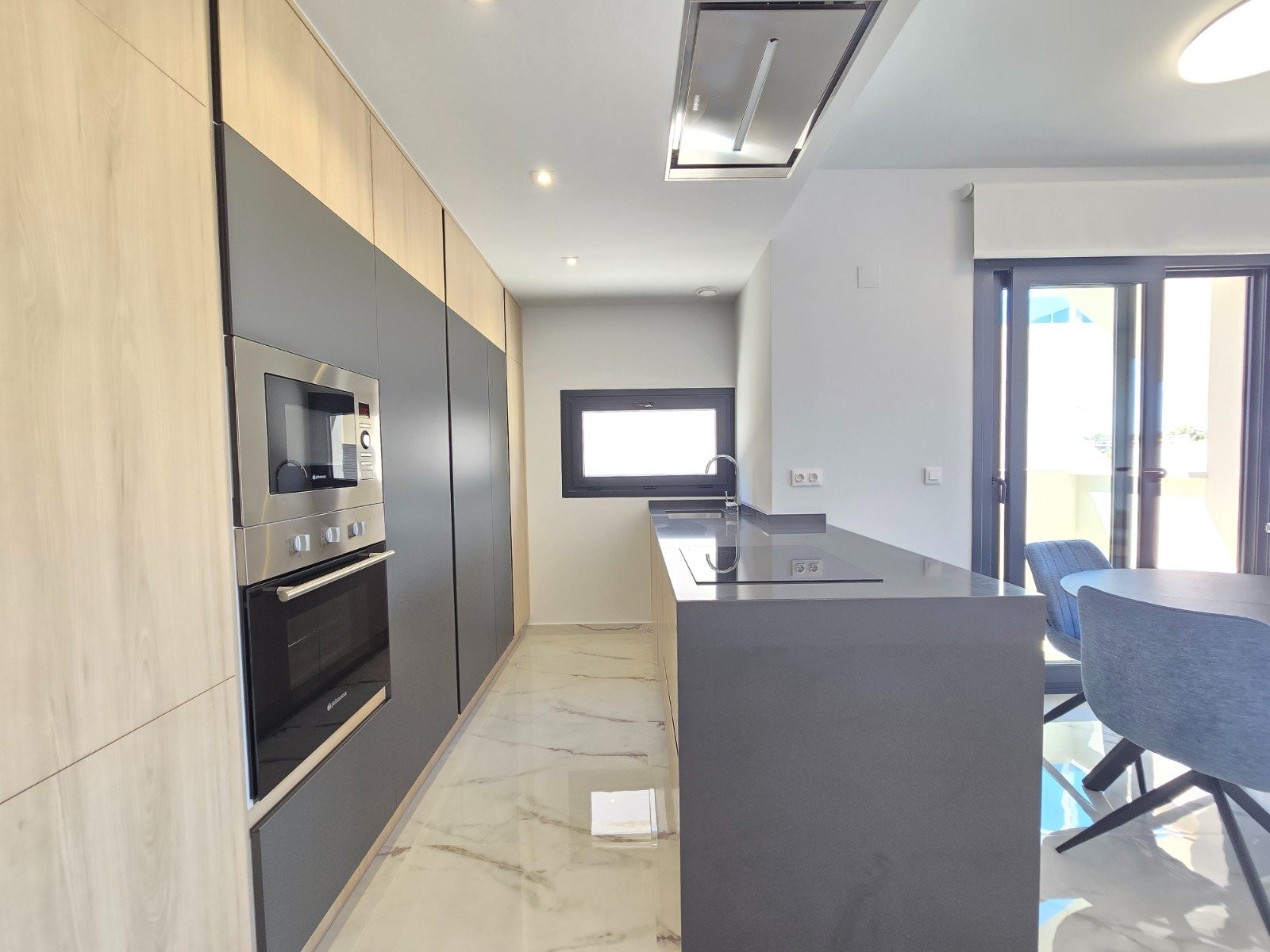 Villa · Reventa - Orihuela Costa · Alicante · España Villa · Reventa - Orihuela Costa · Alicante · España