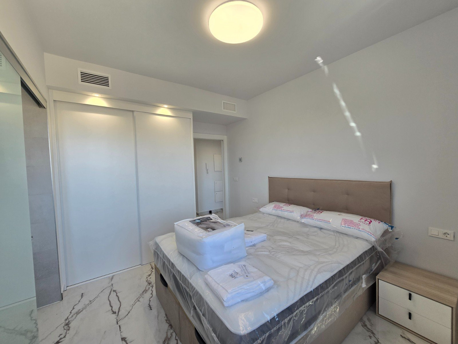 Villa · Reventa - Orihuela Costa · Alicante · España Villa · Reventa - Orihuela Costa · Alicante · España