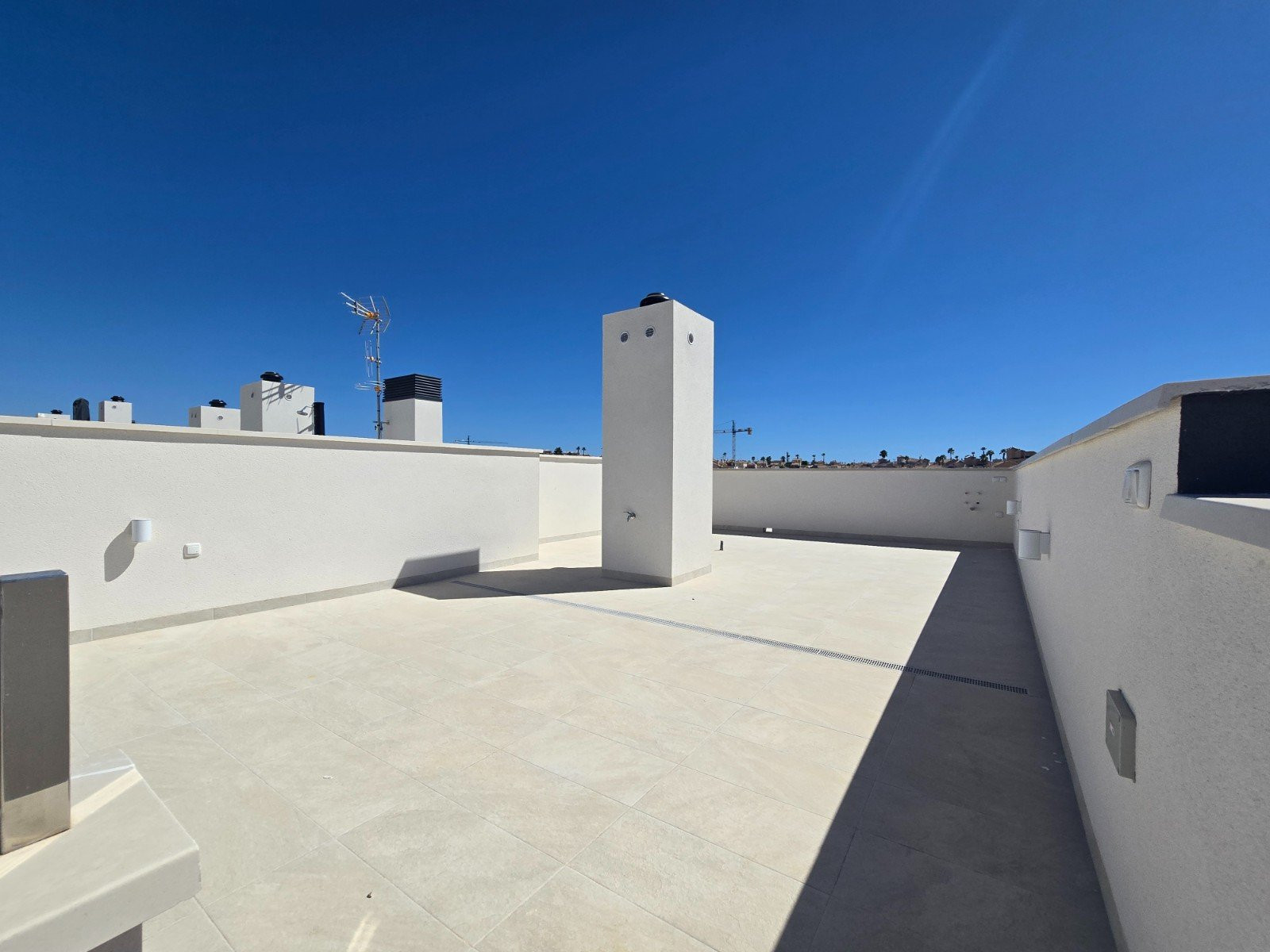 Villa · Reventa - Orihuela Costa · Alicante · España Villa · Reventa - Orihuela Costa · Alicante · España