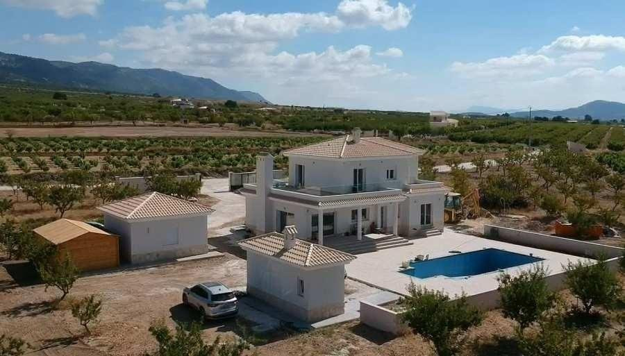 Villa · Obra nueva - Pinoso · Alicante · España Villa · Obra nueva - Pinoso · Alicante · España