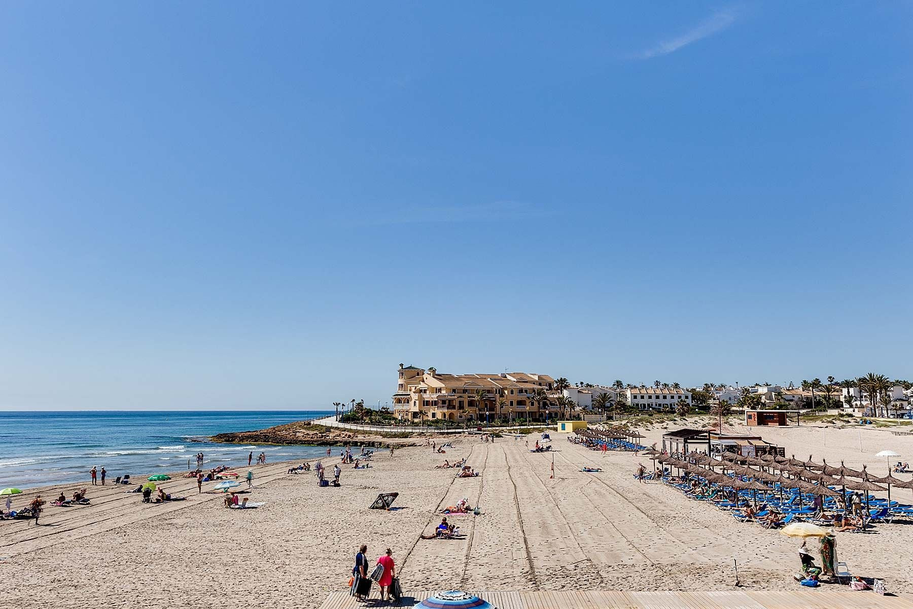 Villa · Obra nueva - Orihuela Costa · La Zenia · Alicante · España Villa · Obra nueva - Orihuela Costa · La Zenia · Alicante · España