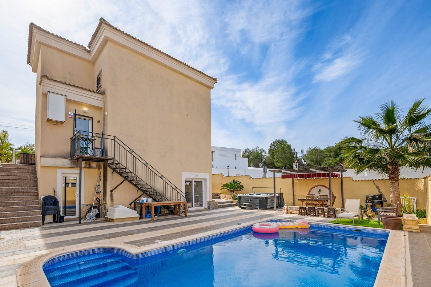 Villa · Herverkoop - Cabo Roig · Alicante · Spanje Villa · Herverkoop - Cabo Roig · Alicante · Spanje