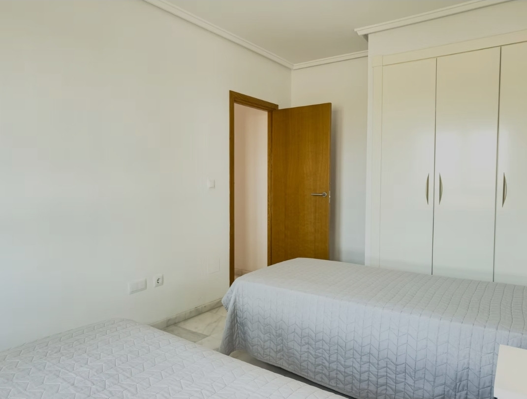 Villa · Herverkoop - Algorfa · La Finca Golf Resort · Alicante · Spanje