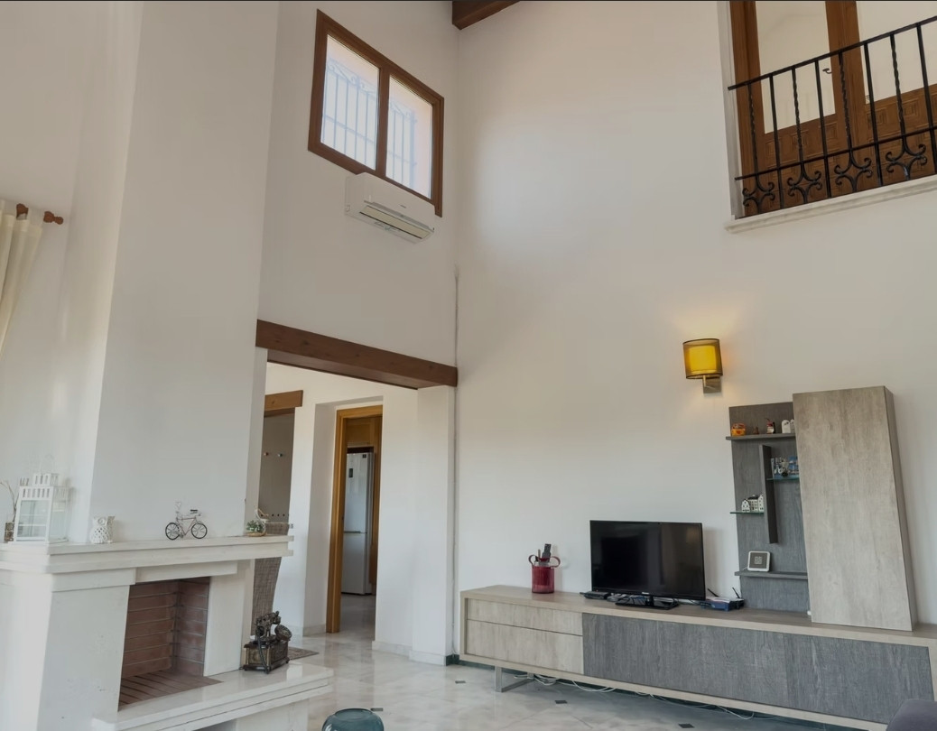 Villa · Herverkoop - Algorfa · La Finca Golf Resort · Alicante · Spanje