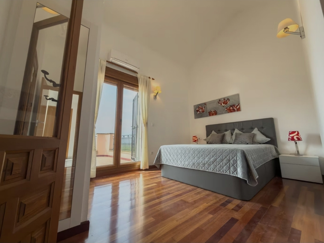Villa · Herverkoop - Algorfa · La Finca Golf Resort · Alicante · Spanje