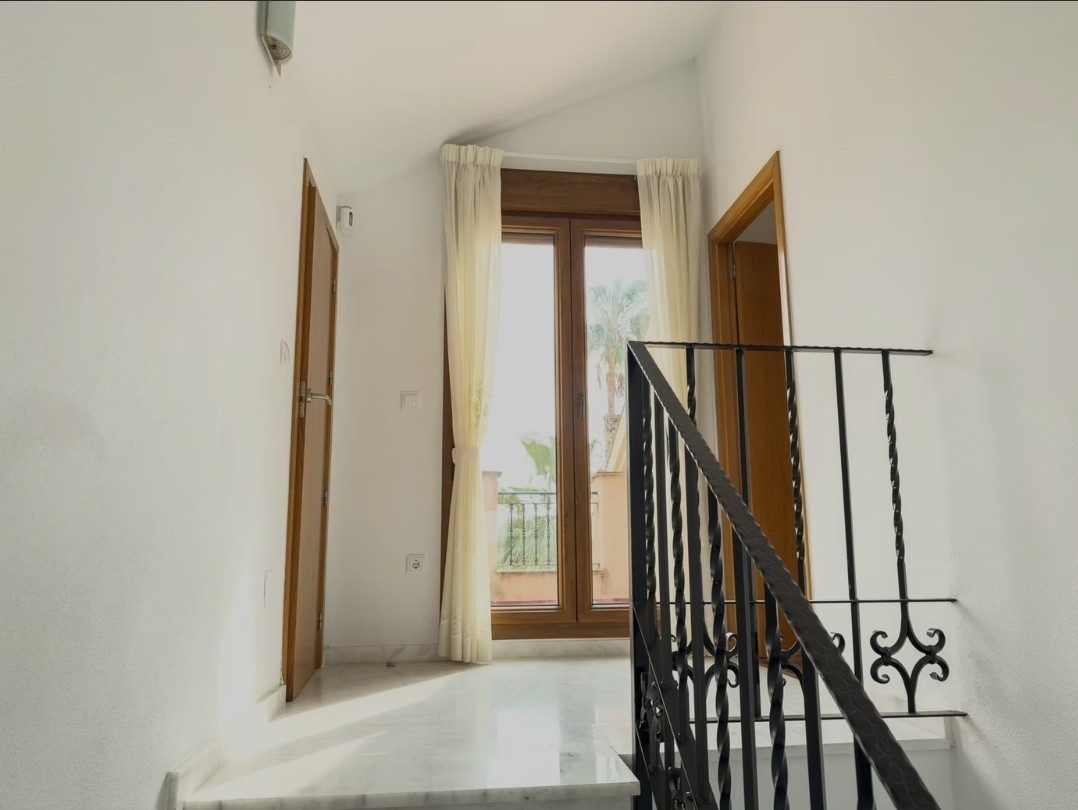 Villa · Herverkoop - Algorfa · La Finca Golf Resort · Alicante · Spanje
