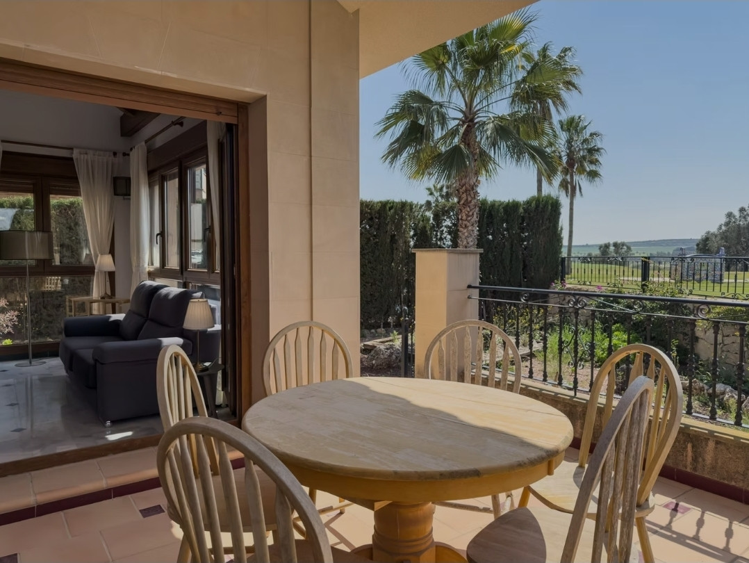 Villa · Herverkoop - Algorfa · La Finca Golf Resort · Alicante · Spanje