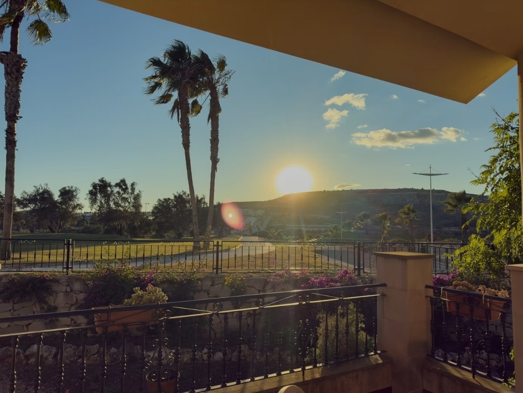 Villa · Herverkoop - Algorfa · La Finca Golf Resort · Alicante · Spanje