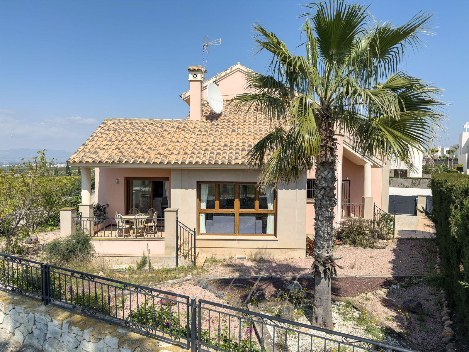 Villa · Herverkoop - Algorfa · La Finca Golf Resort · Alicante · Spanje