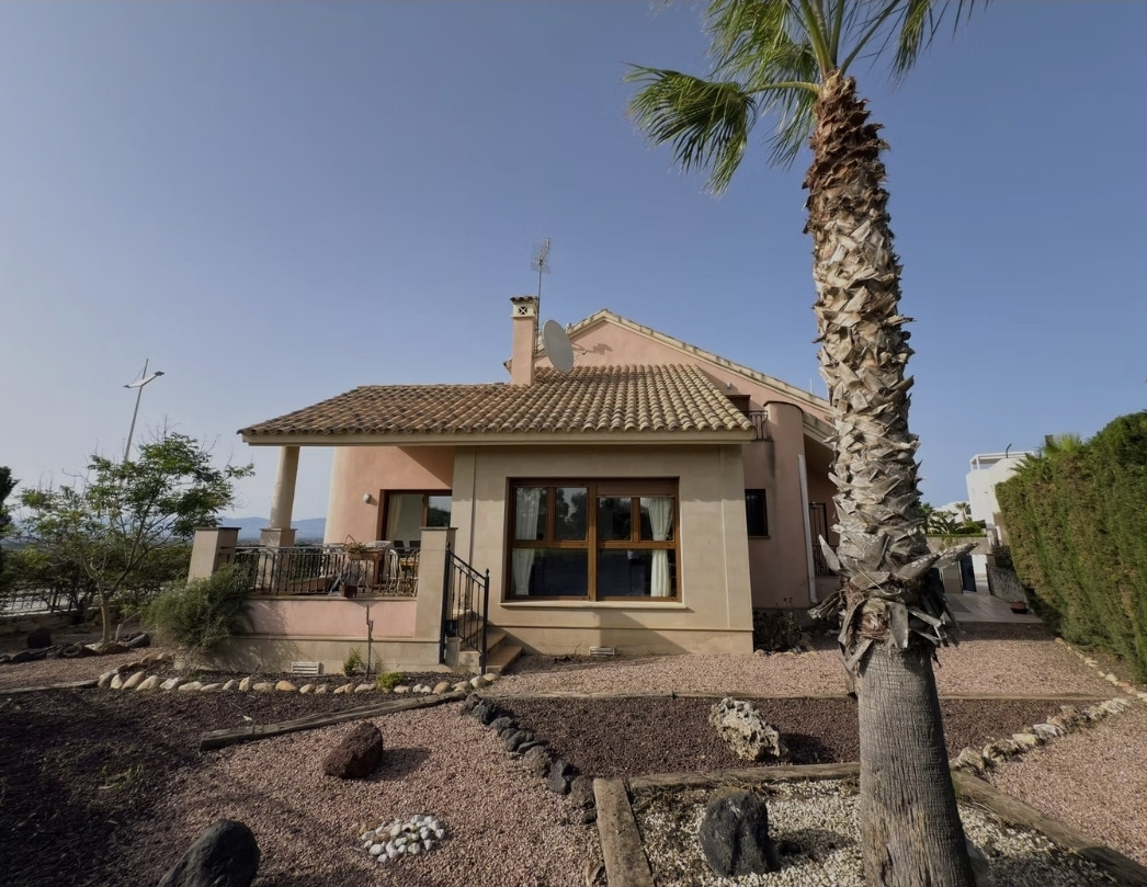 Villa · Herverkoop - Algorfa · La Finca Golf Resort · Alicante · Spanje