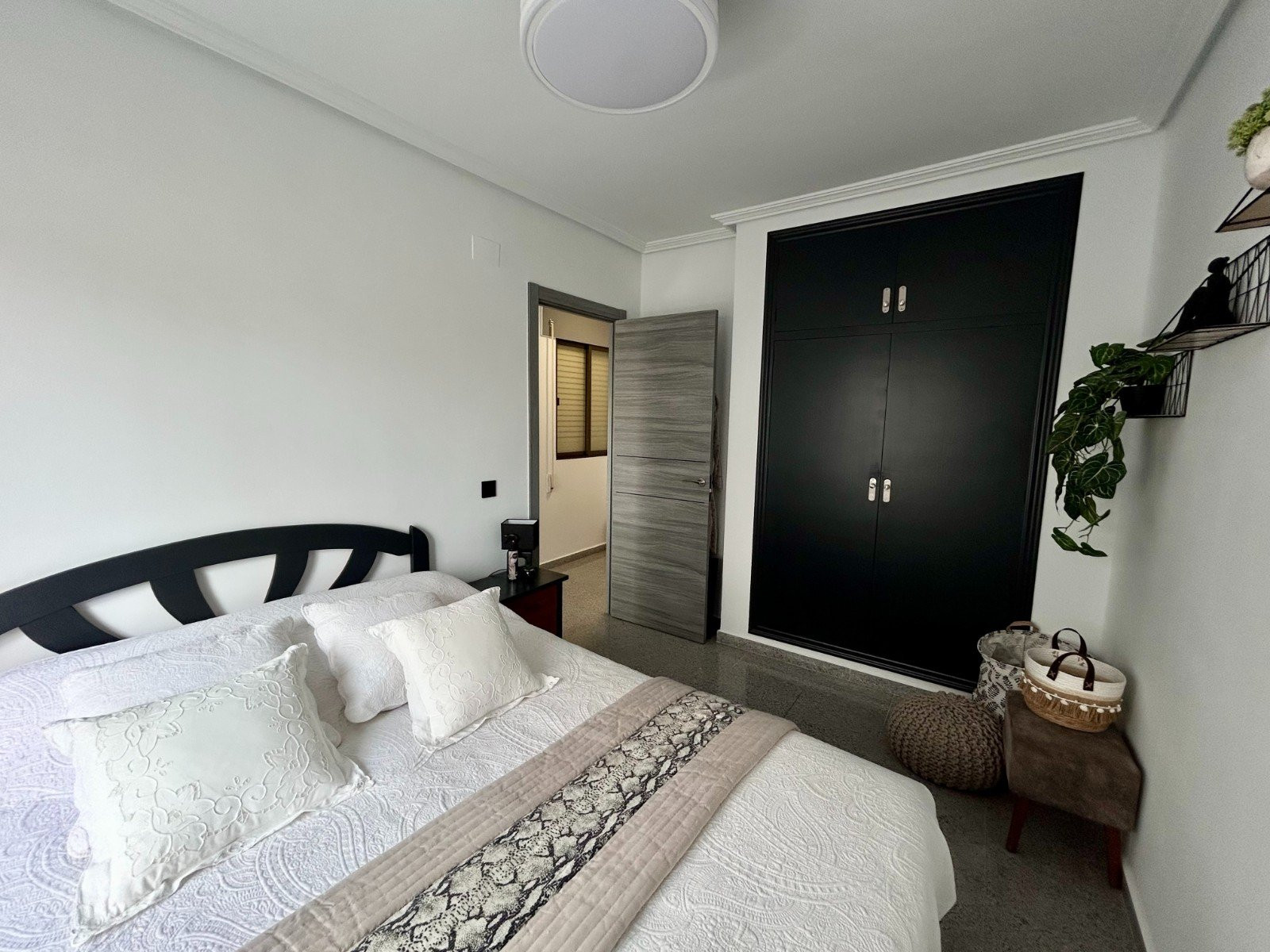 Apartment · Resale - Torremendo · Alicante · Spain Apartment · Resale - Torremendo · Alicante · Spain