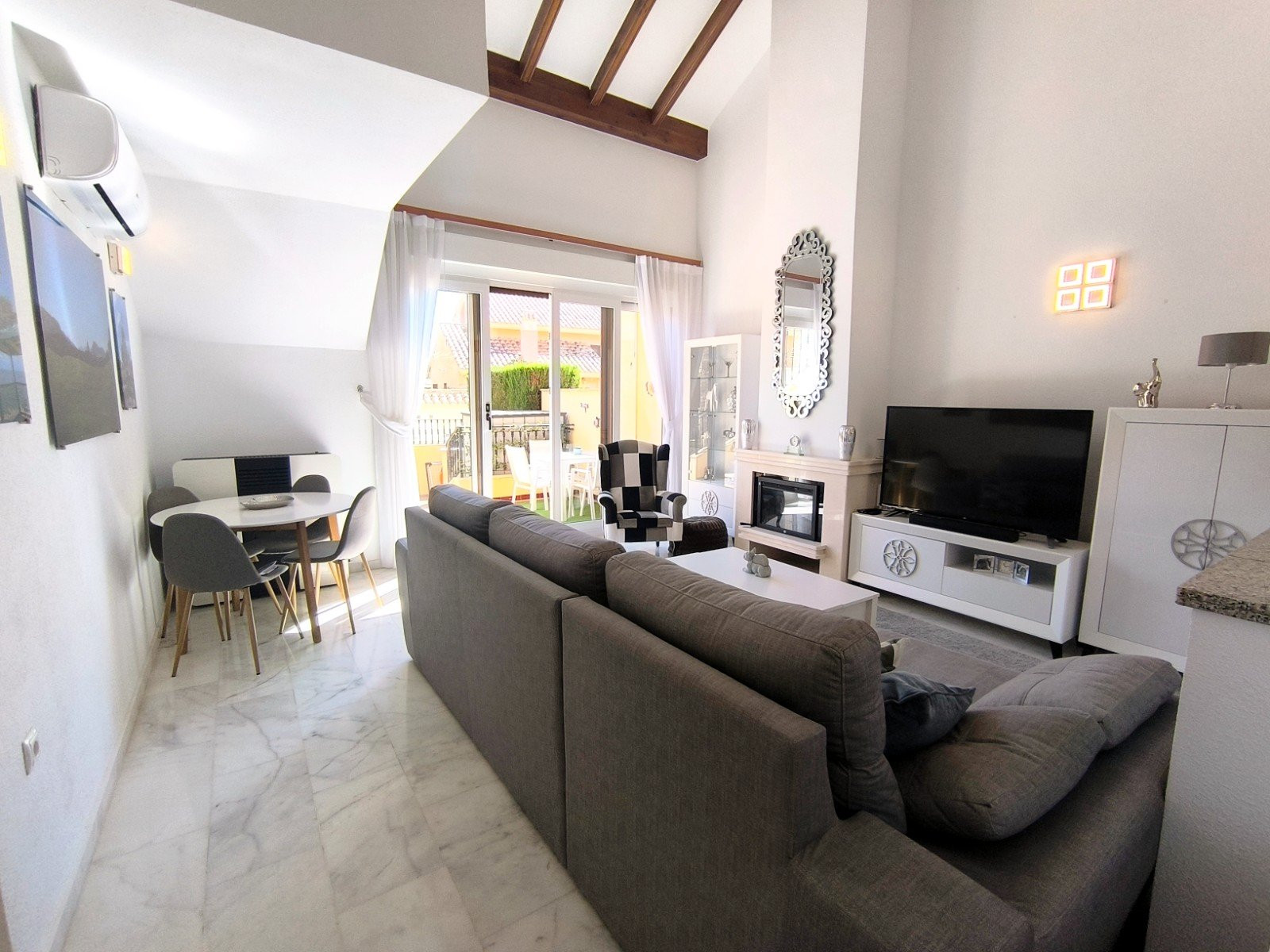 Bungalow · Revente - Algorfa · La Finca Golf Resort · Alicante · Espagne Bungalow · Revente - Algorfa · La Finca Golf Resort · Alicante · Espagne