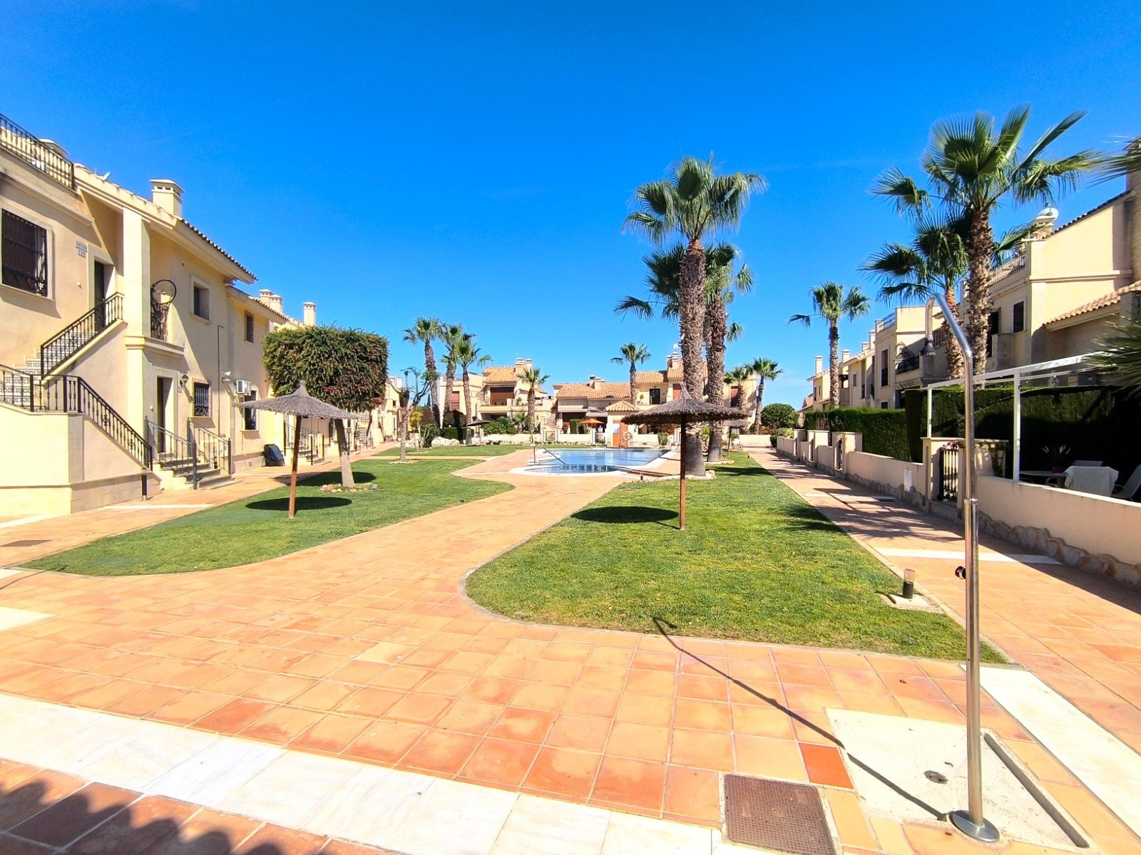 Bungalow · Revente - Algorfa · La Finca Golf Resort · Alicante · Espagne Bungalow · Revente - Algorfa · La Finca Golf Resort · Alicante · Espagne