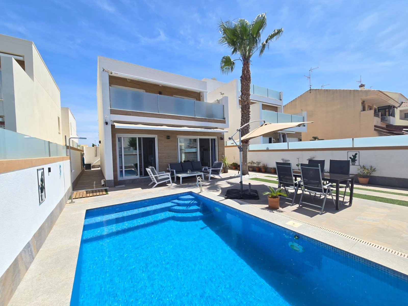 Villa · Herverkoop - Pilar de la Horadada · Alicante · Spanje Villa · Herverkoop - Pilar de la Horadada · Alicante · Spanje