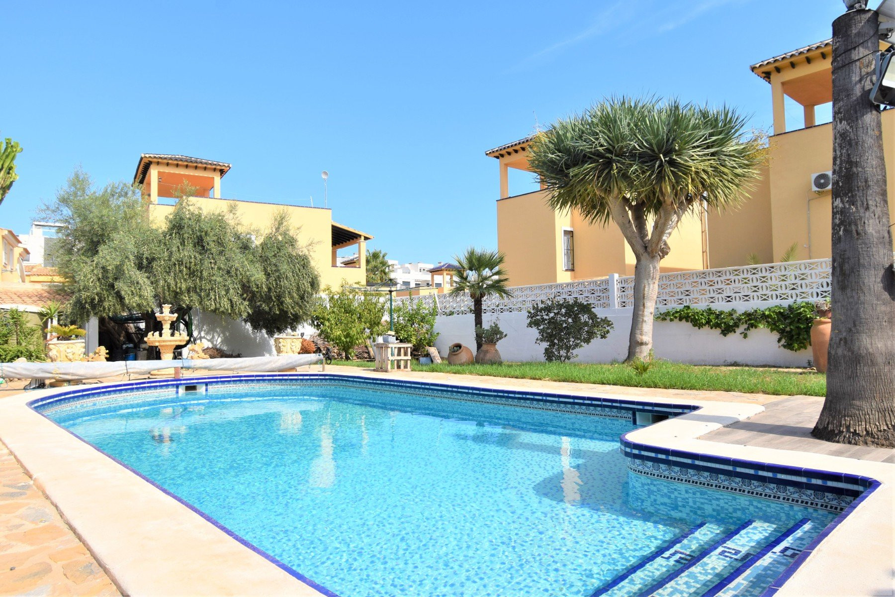 Villa · Herverkoop - Villamartin · Alicante · Spanje