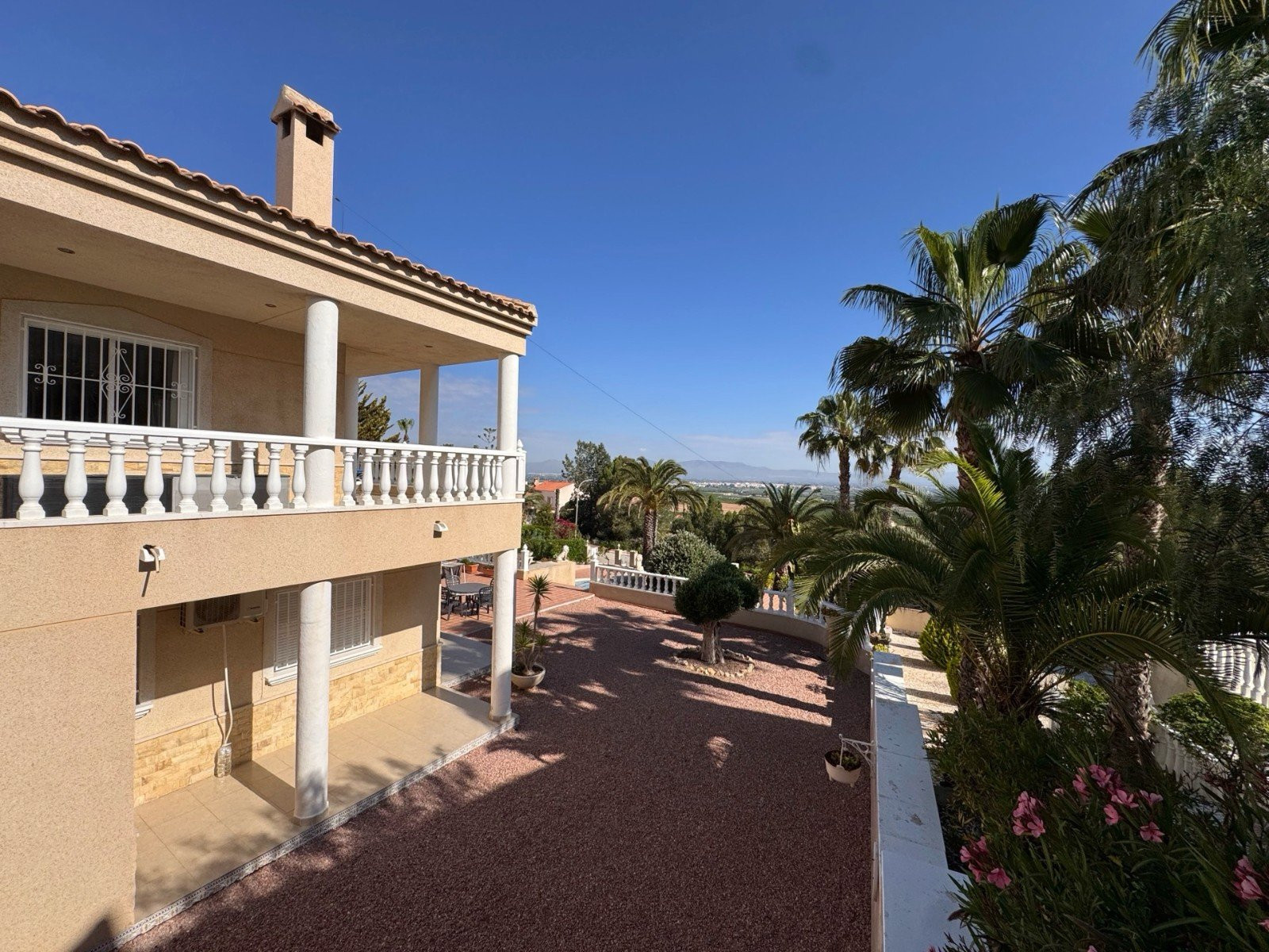 Villa · Herverkoop - Almoradí · Alicante · Spanje