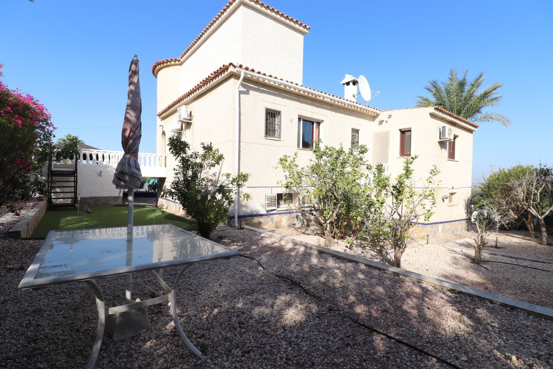 Villa · Herverkoop - Algorfa · Alicante · Spanje