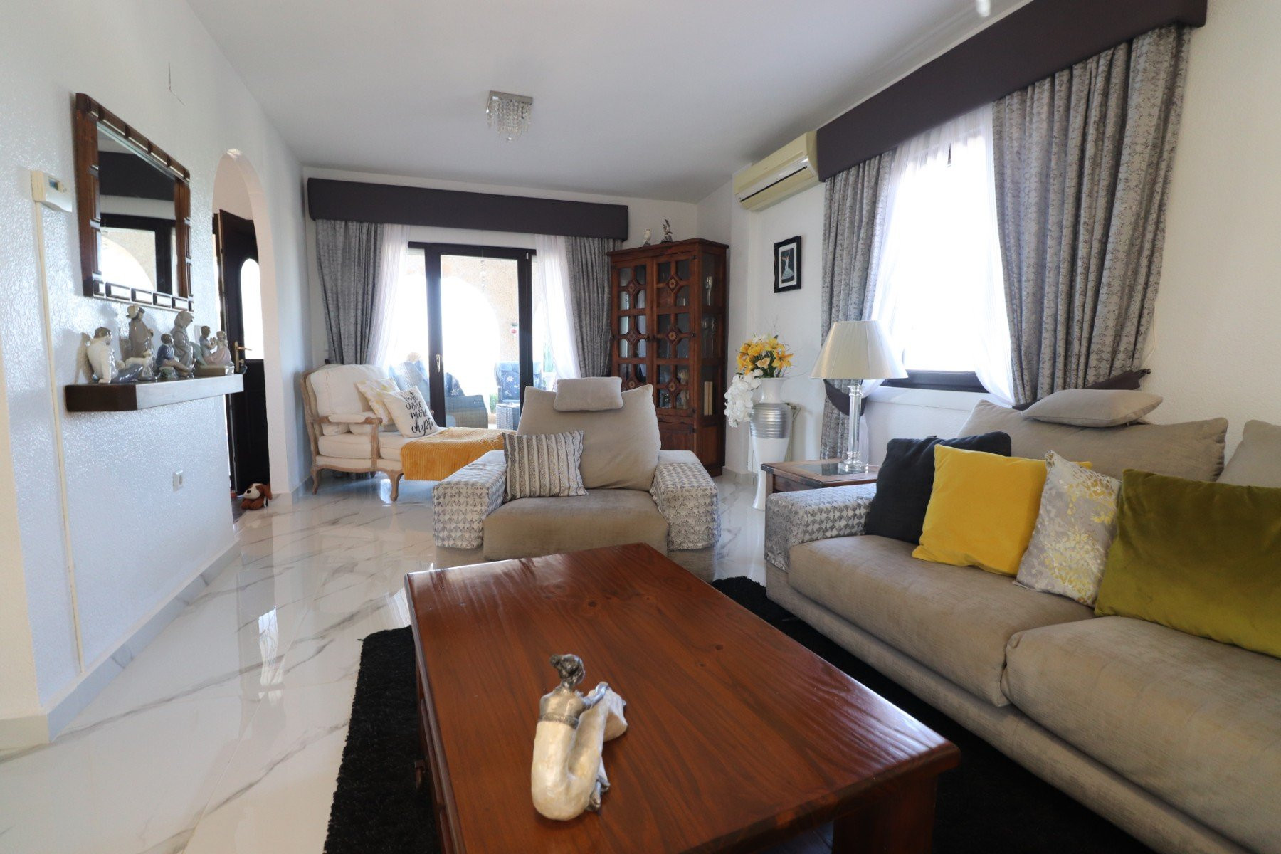 Villa · Herverkoop - Algorfa · Alicante · Spanje