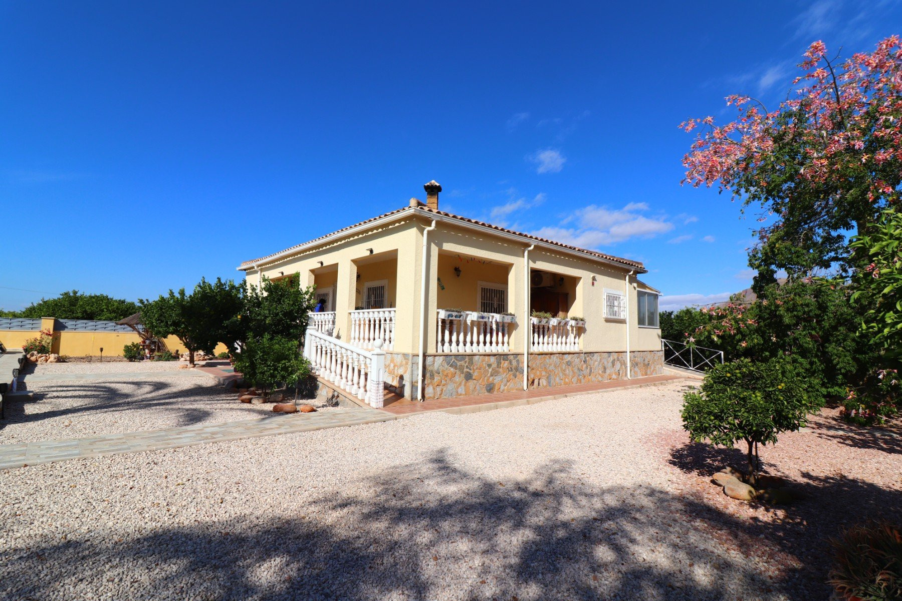 Landhuis · Herverkoop - Orihuela · Alicante · Spanje Landhuis · Herverkoop - Orihuela · Alicante · Spanje
