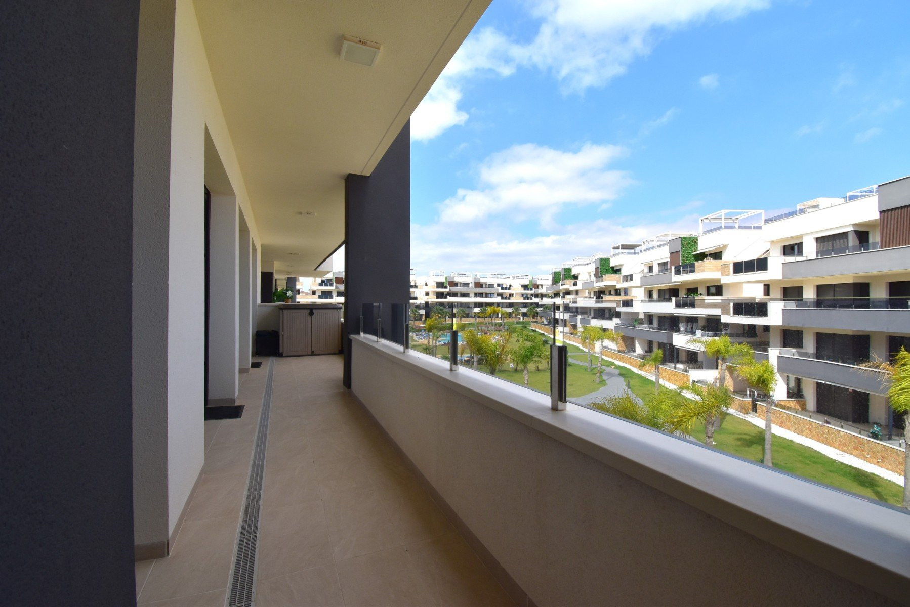 Apartment · Resale - Orihuela Costa · Playa Flamenca · Alicante · Spain Apartment · Resale - Orihuela Costa · Playa Flamenca · Alicante · Spain