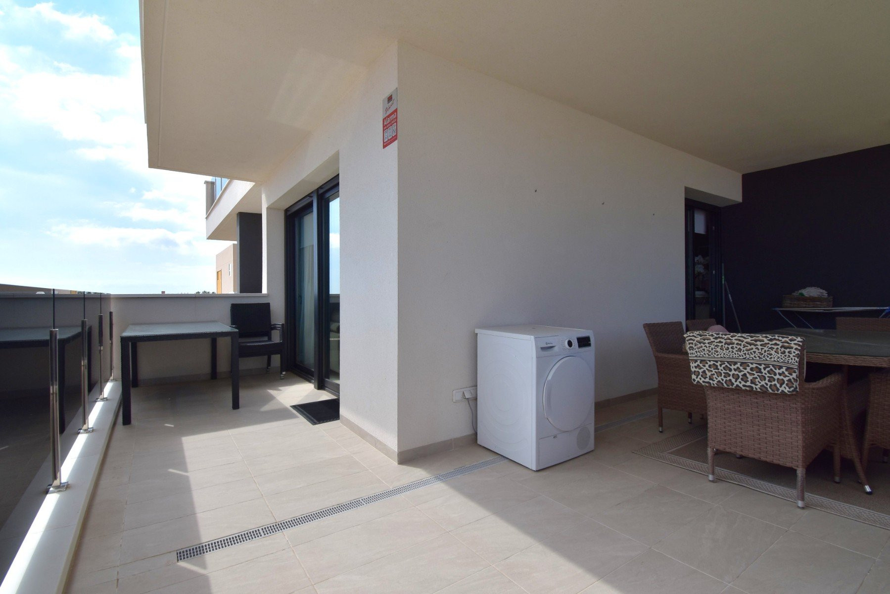 Apartment · Resale - Orihuela Costa · Playa Flamenca · Alicante · Spain Apartment · Resale - Orihuela Costa · Playa Flamenca · Alicante · Spain