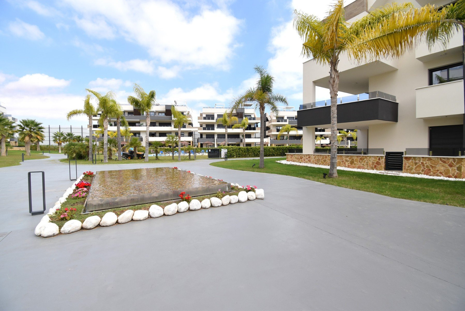 Apartment · Resale - Orihuela Costa · Playa Flamenca · Alicante · Spain Apartment · Resale - Orihuela Costa · Playa Flamenca · Alicante · Spain