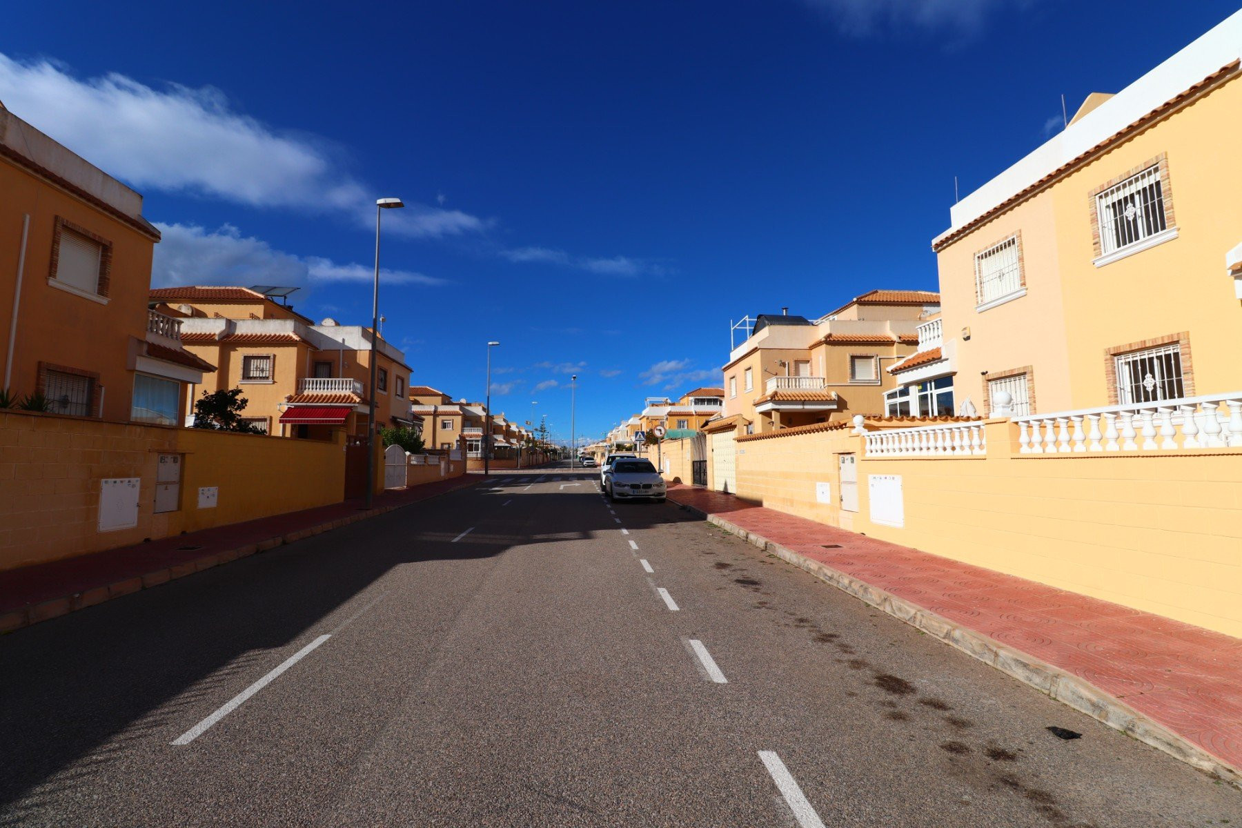Adosado · Reventa - Ciudad Quesada · Alicante · España Adosado · Reventa - Ciudad Quesada · Alicante · España
