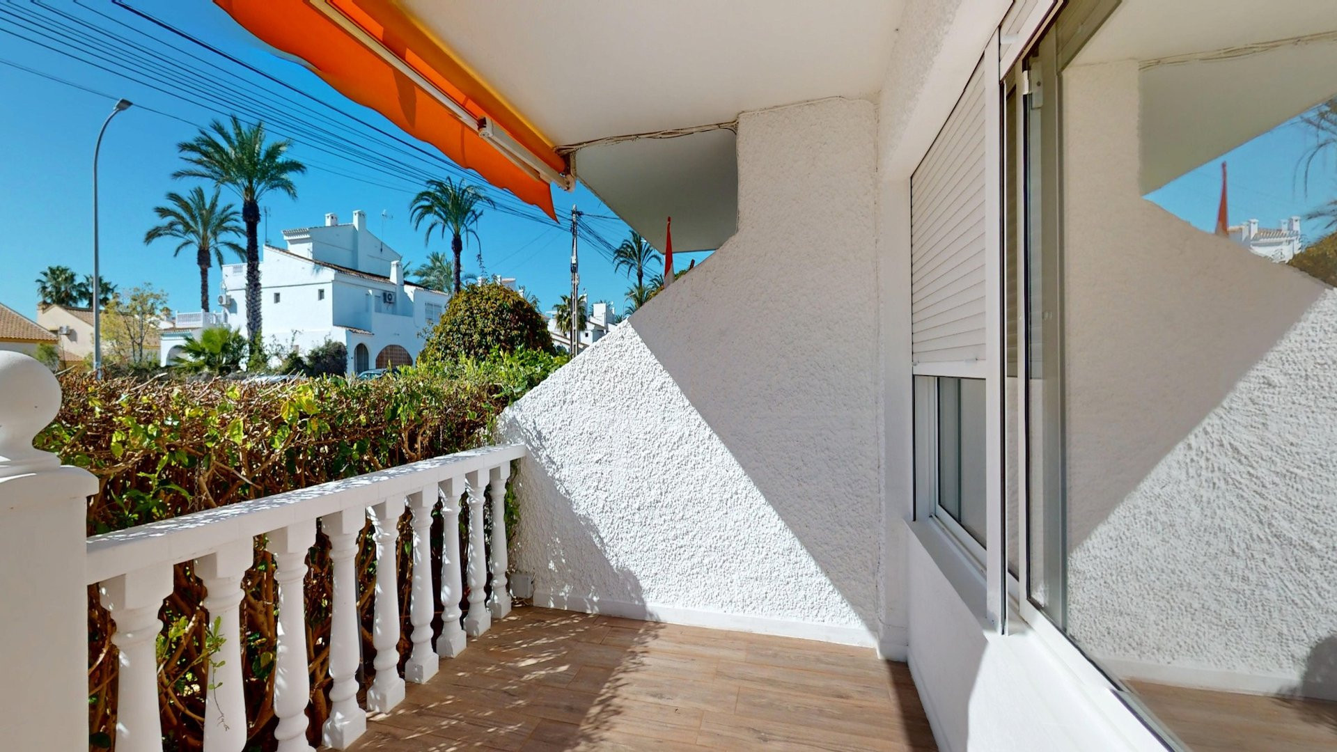 Apartamento · Reventa - Villamartin · Alicante · España Apartamento · Reventa - Villamartin · Alicante · España