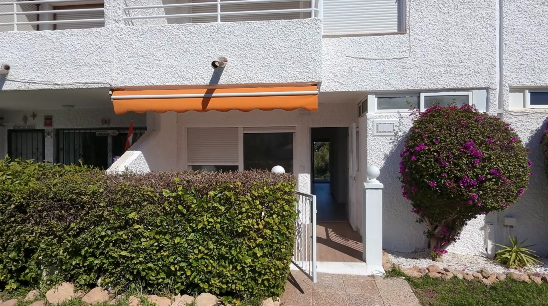 Apartamento · Reventa - Villamartin · Alicante · España Apartamento · Reventa - Villamartin · Alicante · España